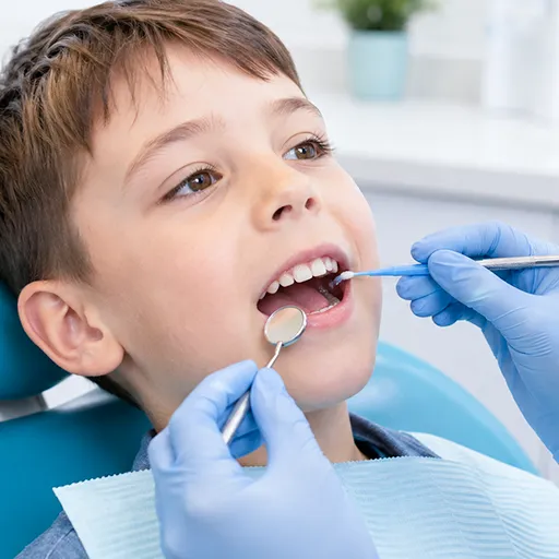 Подготовка ребёнка к местному обезболиванию у стоматолога